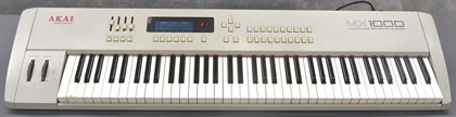 Akai-MX1000